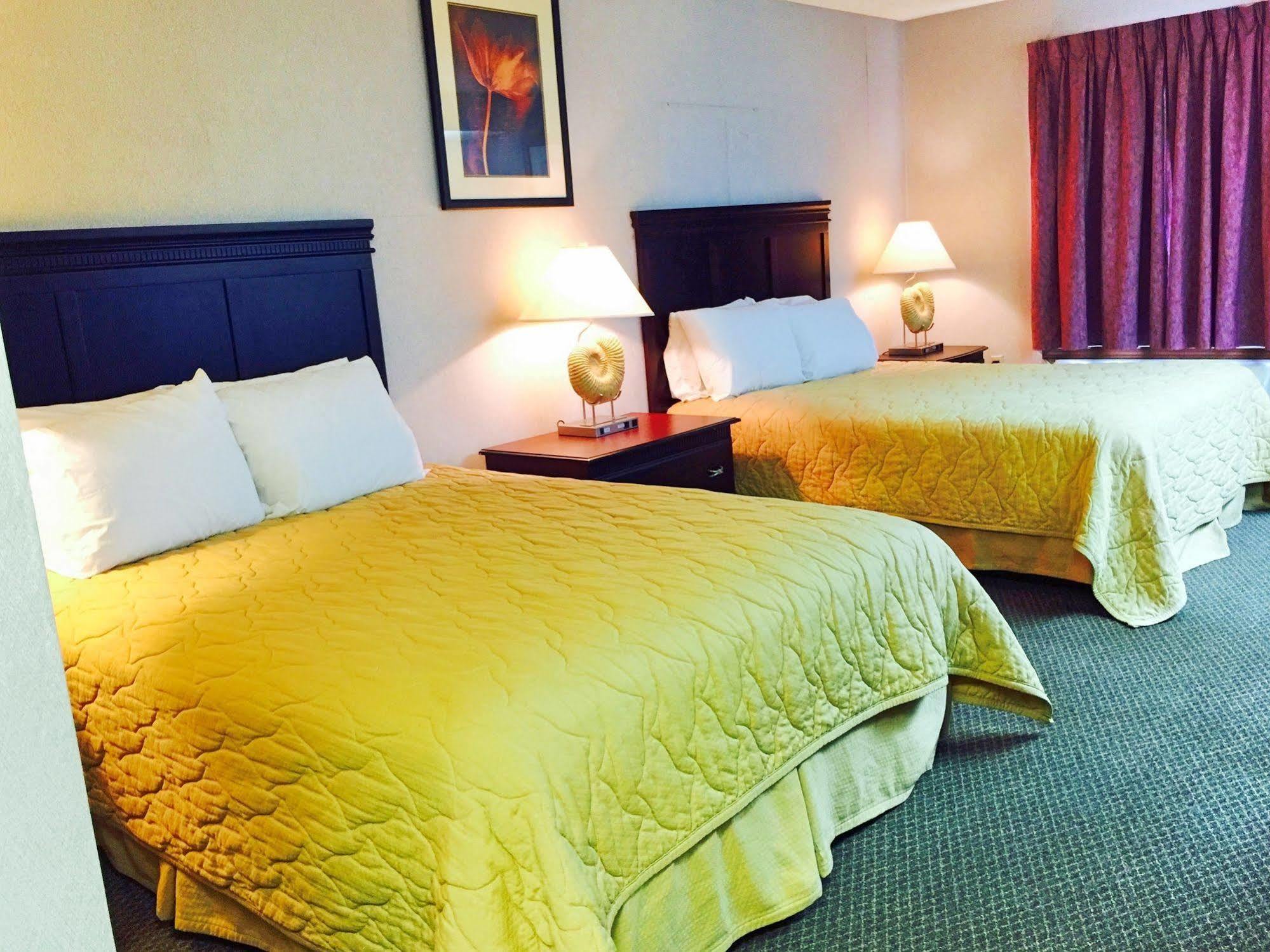 Hotel Del Sol - Pensacola Ferry Pass Экстерьер фото